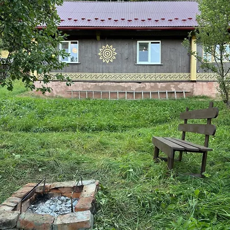 Вілла хата Koxata, тиха писана хата в карпатах, лавочне